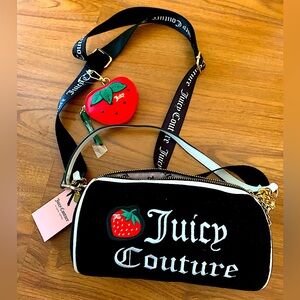 JUICY COUTURE black liquorice sweet and juicy apple strawberry mini barrel bag